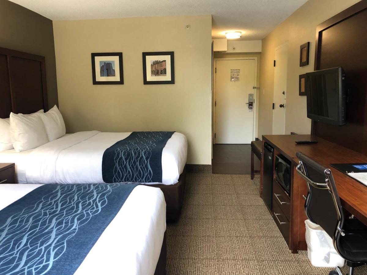 Comfort Inn & Suites Durham Near Duke University Екстериор снимка